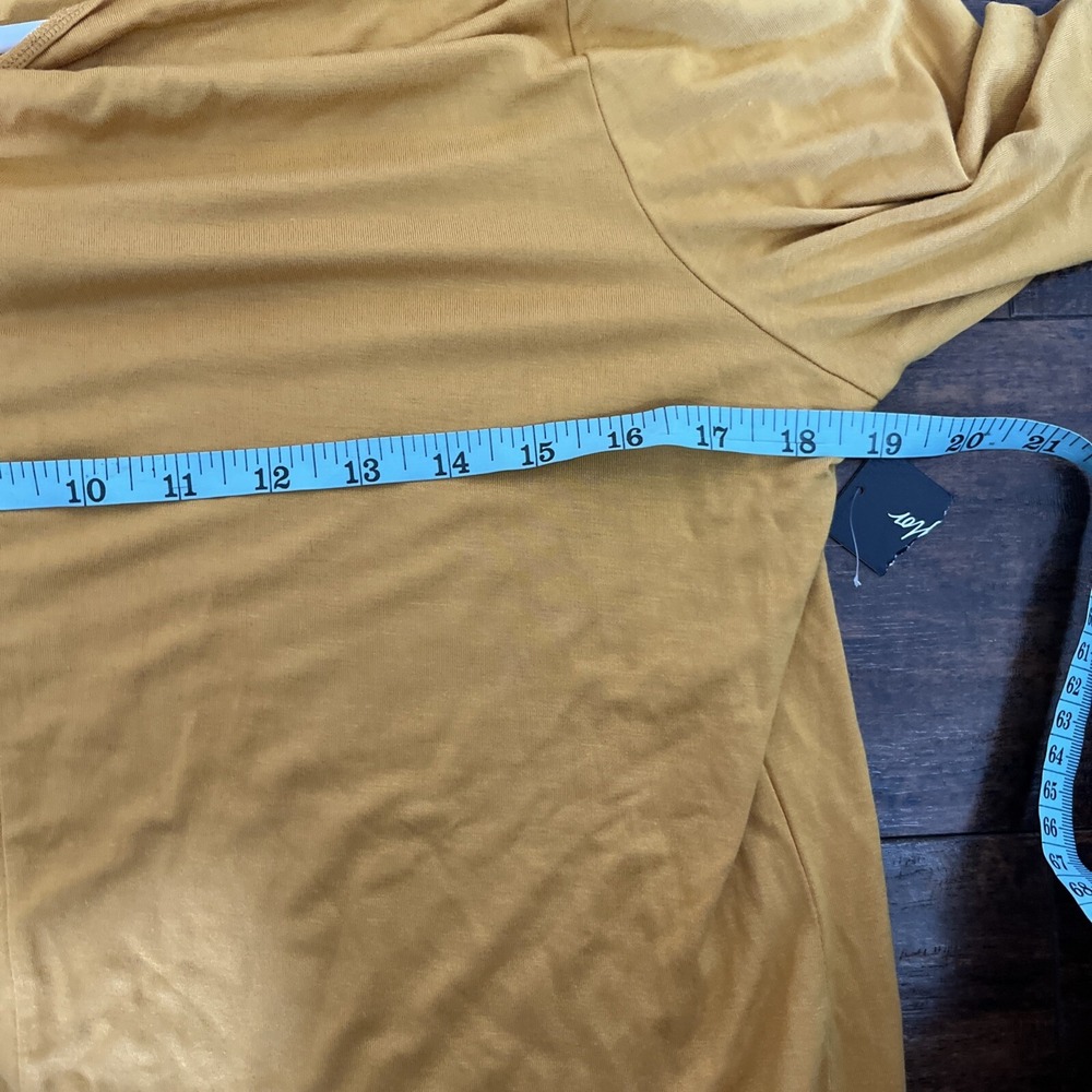 Lord & Taylor Top Womens M Mustard Yellow Keyhole Neck Long Sleeve Jersey Basic - Picture 4 of 6